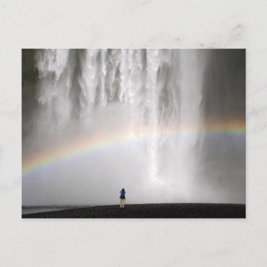 Carte Postale Belle cascade en Islande avec arc-en-ciel (Devant)