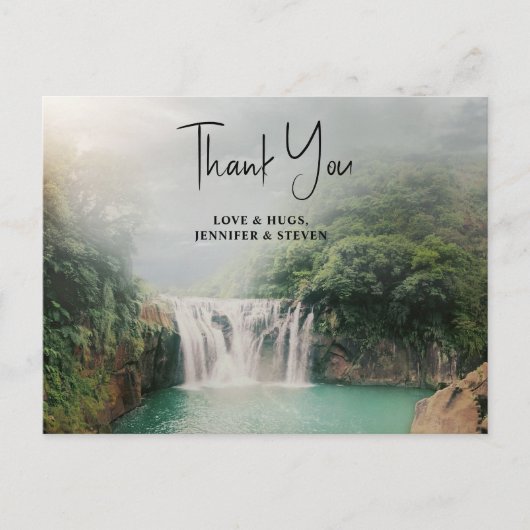 Carte Postale Belle Cascade par une forêt verte luxuriante Merci (Devant)