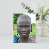 Carte Postale Belle femme de Mursi avec les oreilles percées (Debout devant)