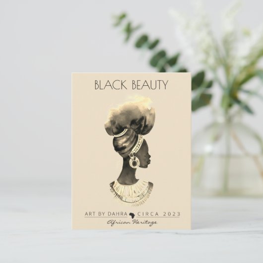 CARTE POSTALE BELLE FEMME NOIRE (Debout devant)