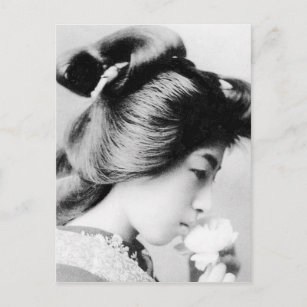 Carte Postale Belle Geisha Vintage sentir une fleur Japon