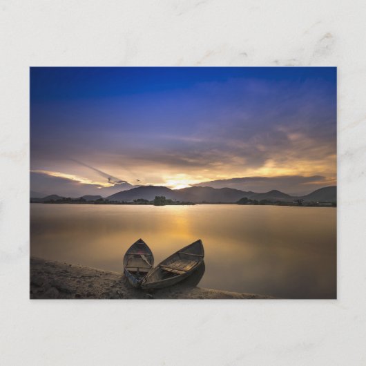 Carte Postale Belle Rowboats Water Sunrise Photo (Devant)