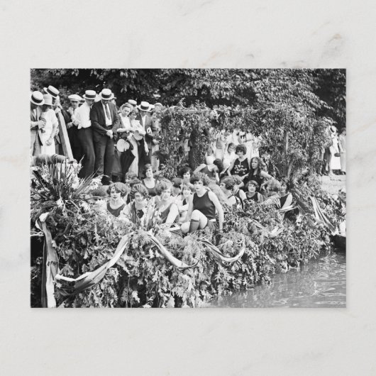 Carte Postale Belles filles de canoë, 1924 (Devant)