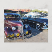 Carte Postale Belles voitures classiques au Salon des Voitures (Devant)