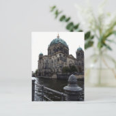 Carte Postale Berlin (Debout devant)