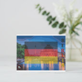 Carte postale Berlin (Debout devant)