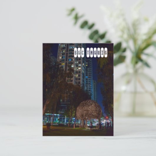 Carte Postale BGC Taguig (Debout devant)