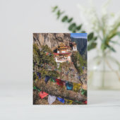 Carte Postale Bhoutan : Le monastère du Nid de Tiger (Debout devant)