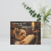 Carte Postale Bibliothèque mignonne Yorkshire Chien Anniversaire (Debout devant)