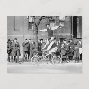 Carte Postale Bicycle Trick Riding, années 1920