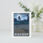 Carte Postale Big Foot à travers le terrain de golf (Debout devant)