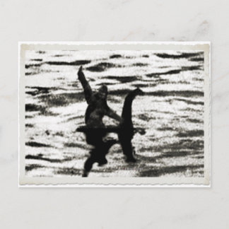 Carte Postale Big Foot and Bessie The lake monster sighting