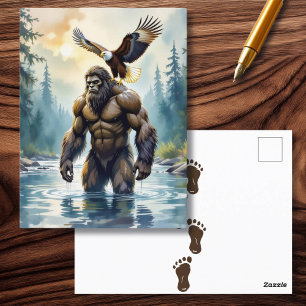 Carte Postale Bigfoot avec un aigle sur son épaule