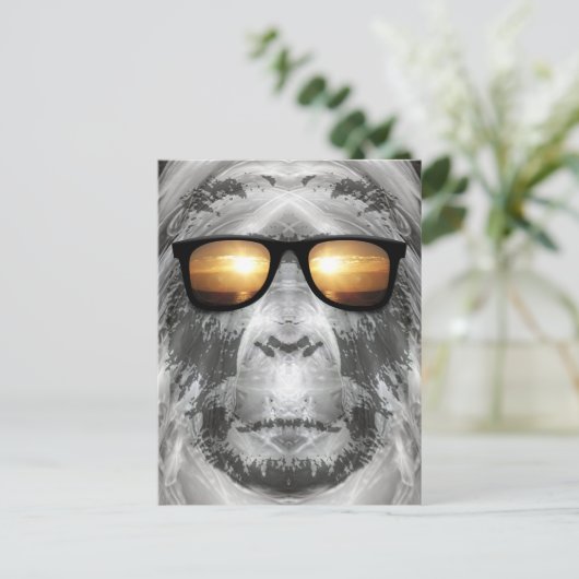 Carte Postale Bigfoot dans les tons (Debout devant)