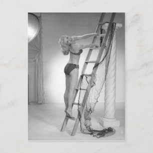 Carte Postale Bikini fille photo noir et blanc