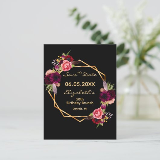 Carte Postale Birthday burgundy floral noir Enregistrer la date (Debout devant)