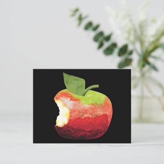 Carte Postale Bitten Apple (Debout devant)