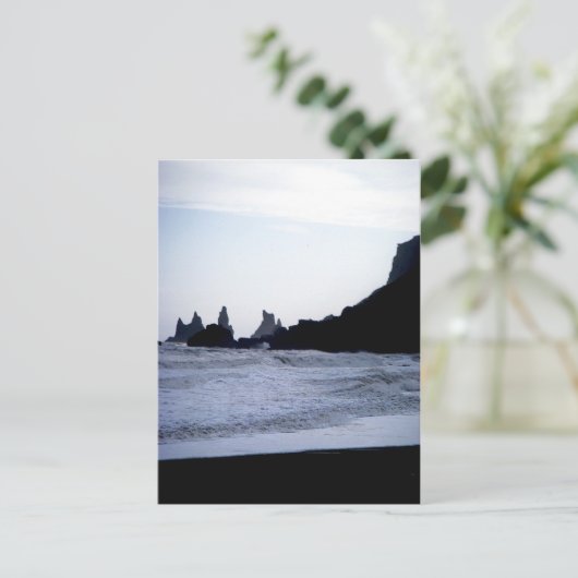 Carte Postale Black Beach (Debout devant)