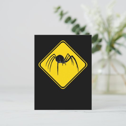 Carte Postale Black Widow Xing ! (Debout devant)