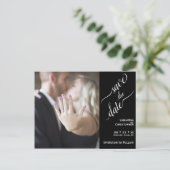 Carte Postale Blanc minimal sur Noir Mariage Enregistrer la phot (Debout devant)