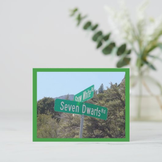 Carte Postale Blanche-Neige et sept naines (Debout devant)