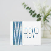 Carte postale bleu Chevron Border RSVP (Debout devant)