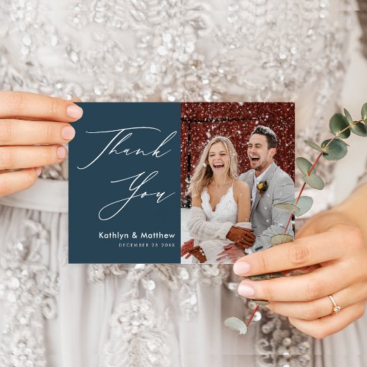 Carte Postale Bleu Dusty Élégant Script Mariage simple Merci