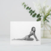  Carte postale Blonde Bikini Babe B&W (Debout devant)