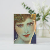 Carte Postale Blonde fille avec boucles d'oreilles (Debout devant)