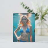 Carte Postale Blonde Haired Woman Blue Bikini Photo sous-marine (Debout devant)