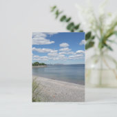 Carte postale Blue Skies Beach (Debout devant)