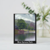 Carte Postale Blue Spruce Park (Debout devant)