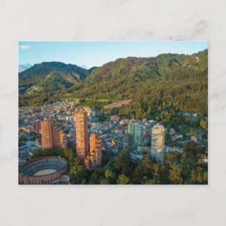 Carte Postale Bogotá y las montañas de los Andes