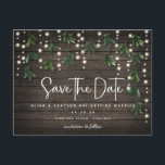 Carte Postale Bois Chaîne Lumières Script Mariage Enregistrer la<br><div class="desc">Bois String Lights Script Wedding Save the Date - Le parfait Save the Date pour la mariée et le marié qui aime un thème rustique. Bois rustique avec lumières à cordes brillantes typographie manuscrite de style script et verdure pendante. Le verso du modèle vous permet de retourner votre adresse et...</div>