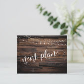 Carte Postale Bois rustique et lumières reportées Mariage Nouvea (Debout devant)