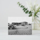 Carte Postale Bol de poussière 1935. (Debout devant)