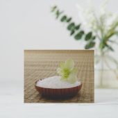 Carte Postale Bol de riz avec une fleur sur un tapis de tatami (Debout devant)