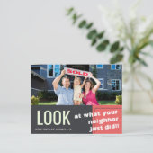 Carte Postale Bold Fun Juste vendu annonce immobilière modèle (Debout devant)