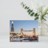 Carte Postale Bonjour De Londres, Angleterre (Debout devant)