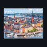 Carte Postale Bonjour De Stockholm, Suède<br><div class="desc">Cette carte postale de voyage pittoresque présente une photo de la belle ville de Stockholm,  Suède. Cette carte postale dynamique serait idéale pour les meilleurs amis,  la famille et les collègues.</div>