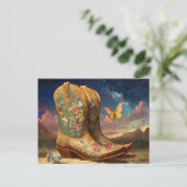 Carte Postale Bottes de cowboy dans la prairie (Debout devant)