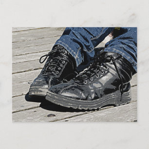 Carte Postale Bottes en cuir noir et bleu Jean Denim