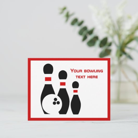 Carte Postale Boule noire de bowling et épingles (Debout devant)