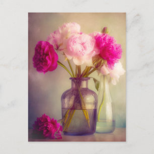Carte Postale Bouquet de pivoines vintages dans les vases de ver