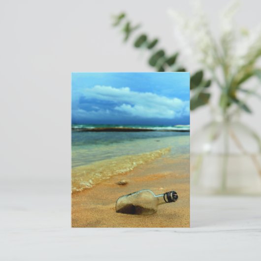 Carte Postale bouteille à la mer (Debout devant)