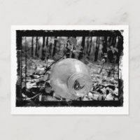 Carte postale Bouteille au sol