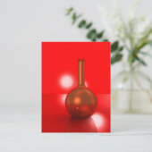 Carte Postale bouteille rouge (Debout devant)