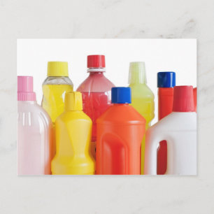 Carte Postale bouteilles de détergent en plastique
