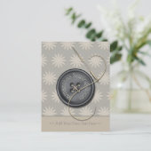 Carte Postale Bouton Avec Aiguille Et Thread Conception (Debout devant)