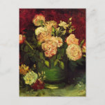 Carte Postale Bowl avec Peonies et Roses par Vincent van Gogh<br><div class="desc">Bowl with Peonies et Roses de Vincent van Gogh est un post impressionnisme d'art vintage à fleurs mortes, avec un bouquet de pivoine rose et des fleurs roses dans un vase. Fleurs de printemps fraîches coupées du jardin. À propos de l'artiste : Vincent Willem van Gogh (1853-1890) fut l'un des...</div>